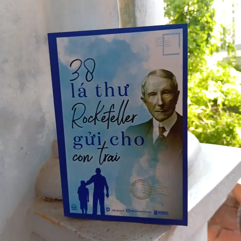 38 lá thư Rockkefeller gửi con trai 575146