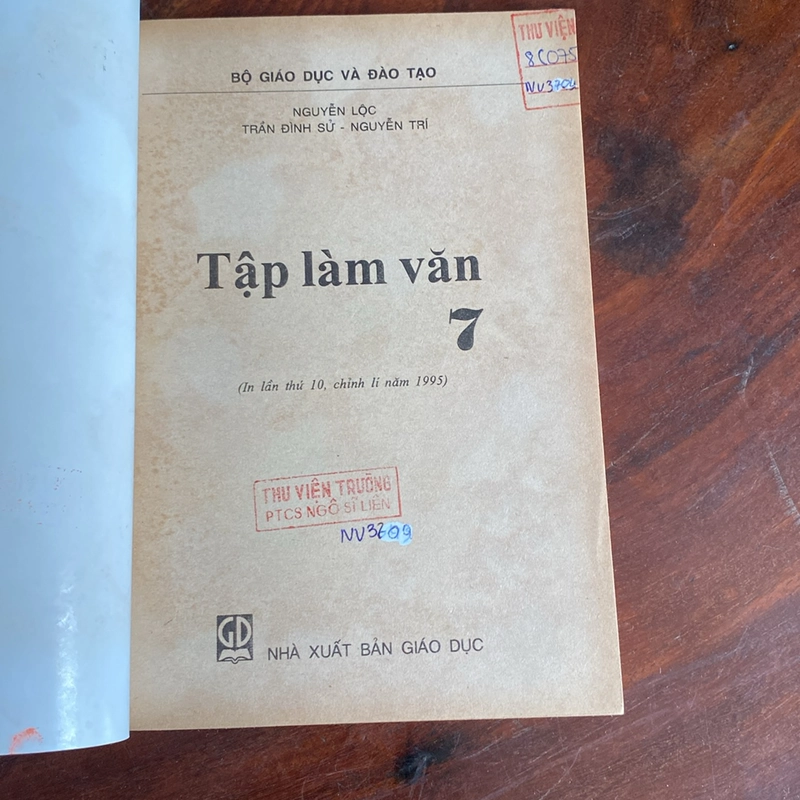 TẬP LÀM VĂN 7 474210