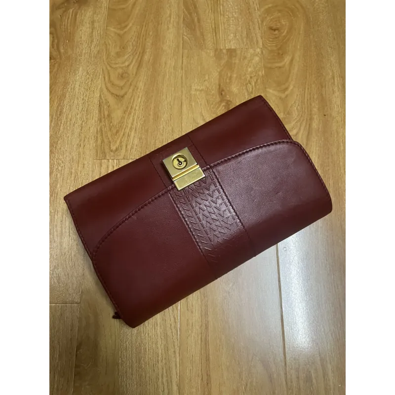 Clutch nữ 23x14x3 da thật 2hand 1002003