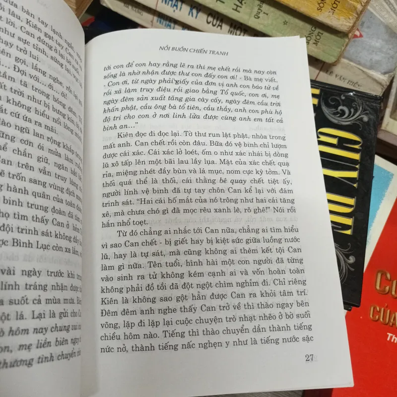 Nỗi Buồn Chiến Tranh- Bảo Ninh Bản Song Ngữ 633120