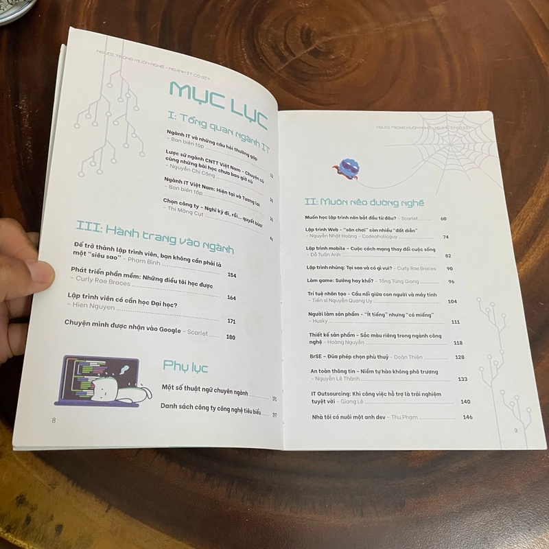 II Tựa sách: Người Trong Muôn Nghề _ Ngành IT Có Gì - 2021 455747