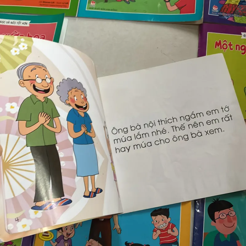 Giúp bé đọc và nói tốt hơn (9 cuốn) 702583