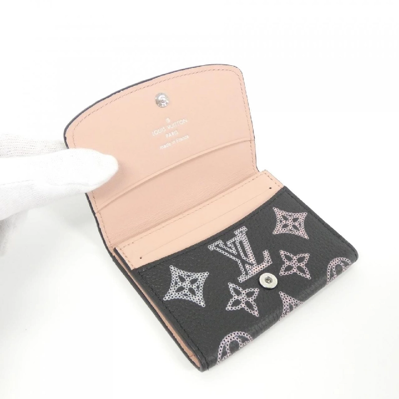 Louis Vuitton Mahina (Chế độ bay) Envelope Carte de Visite M81660 Ví đựng thẻ - Hàng hiệu Chính hãng 624429
