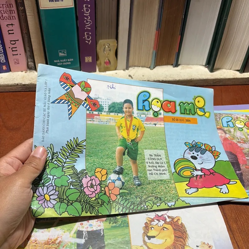 [Sưu Tầm] - II Báo Hoạ Mi (2004, Khổ Ngang) - 8 Cuốn 930718