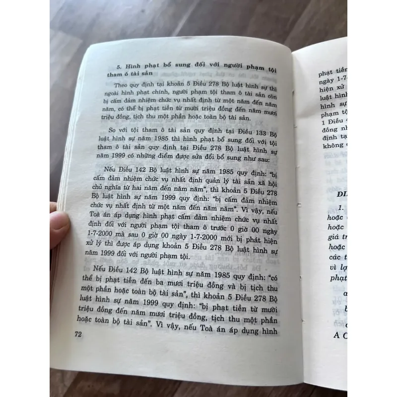 Bình luận khoa học hình sự 8 cuốn 707369