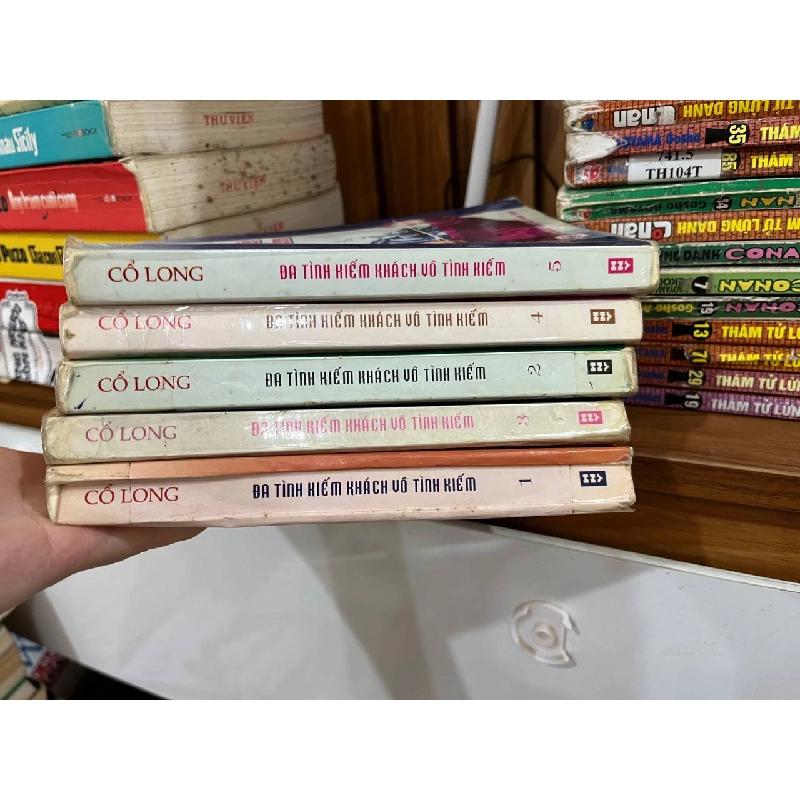 Đa Tình Kiếm Khách Vô Tình Kiếm - Cổ Long (Bộ 5 Tập) - Cổ Long - BT - Cổ Long 1010031