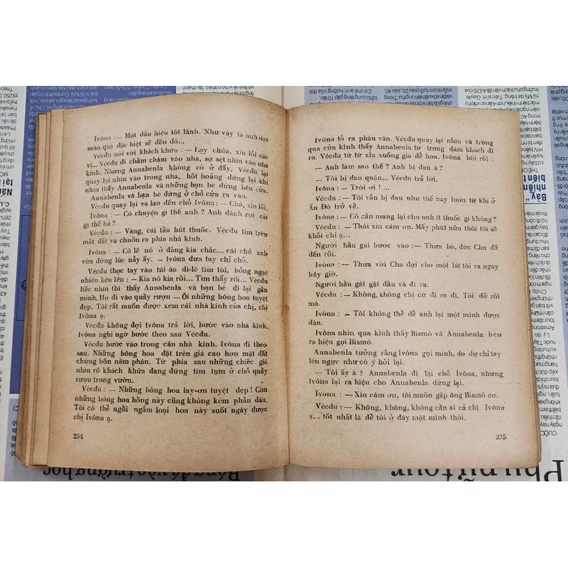 Kịch bản phim NGƯỜI ĐÀN BÀ PARIS của Charlie Chaplin 727059