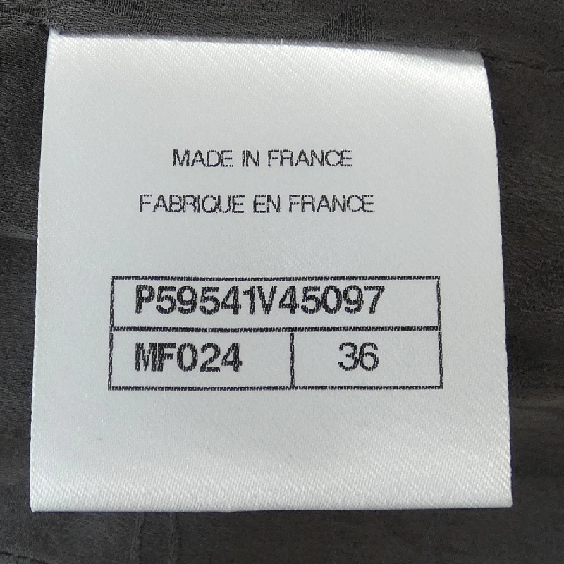 Jacket không cổ CHANEL P59541V45097 630973