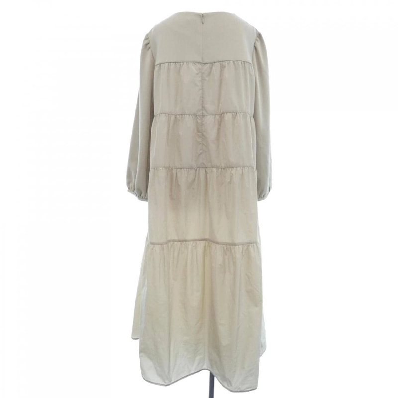 【Mã giảm giá】SUPER BEAUTY Váy liền 650393