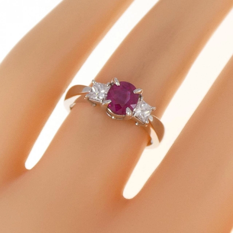 Nhẫn Ruby PT900 1.05CT 673643