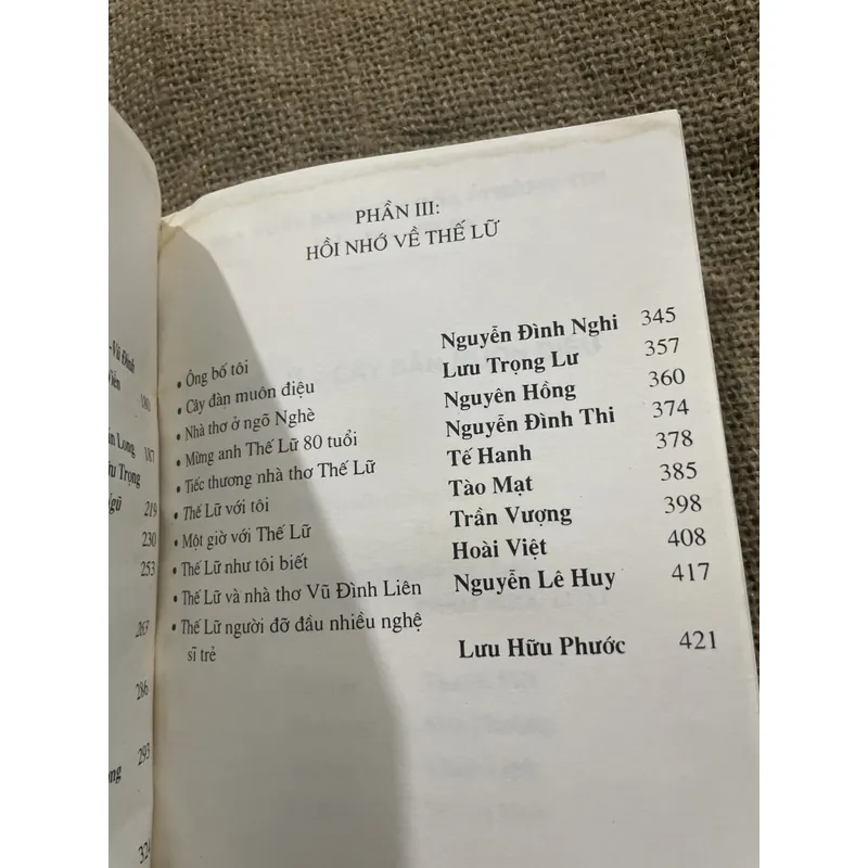 Thế Lữ : Cây đàn muôn điệu  714659