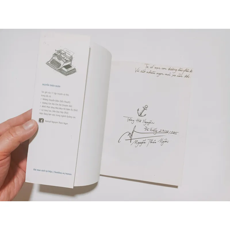 Ôm Mỏ Neo Nằm Mộng Những Chân Trời - Nguyễn Thiên Ngân 721400