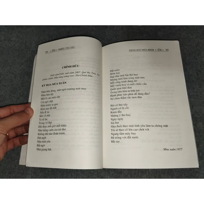 TIẾNG HÁT HOÀ BÌNH (THƠ) 729332