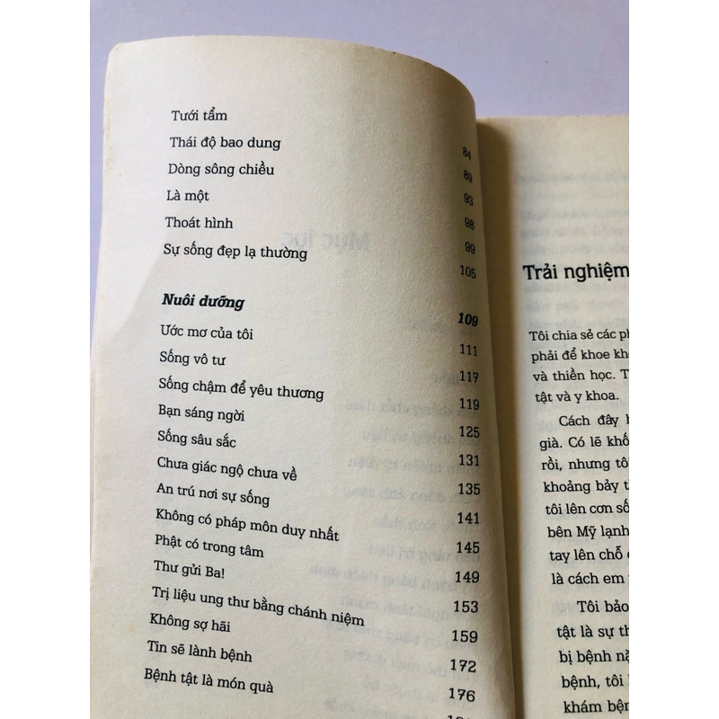 TRỊ LIỆU UNG THƯ BẰNG CHÁNH NIỆM - 181 trang, nxb: 2018 355276