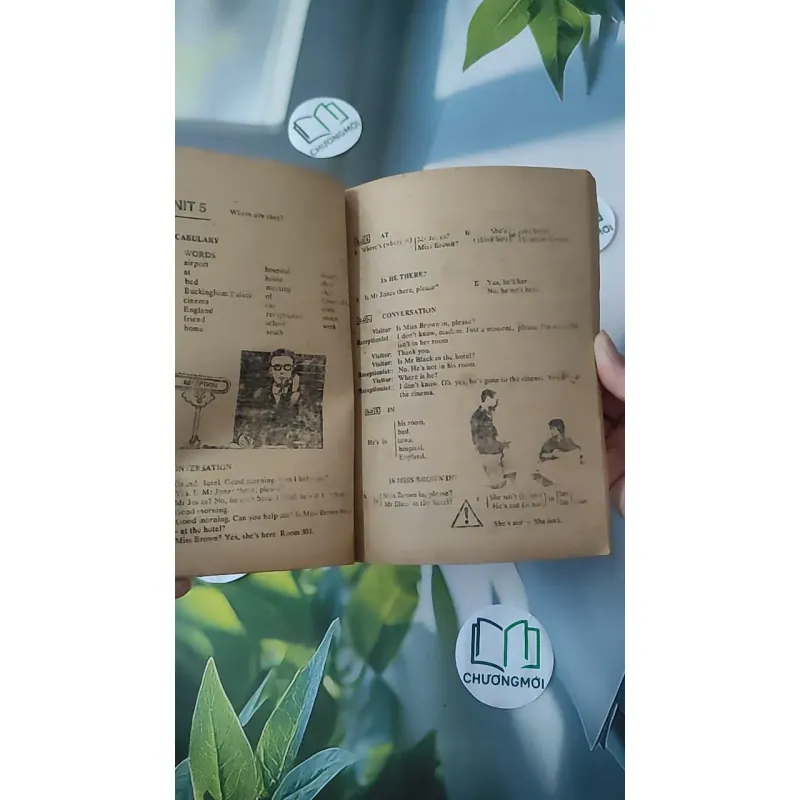 [XƯA] Follow Me By Barry Tomalin- Book 1 (1985) - Barry Tomalin 997783