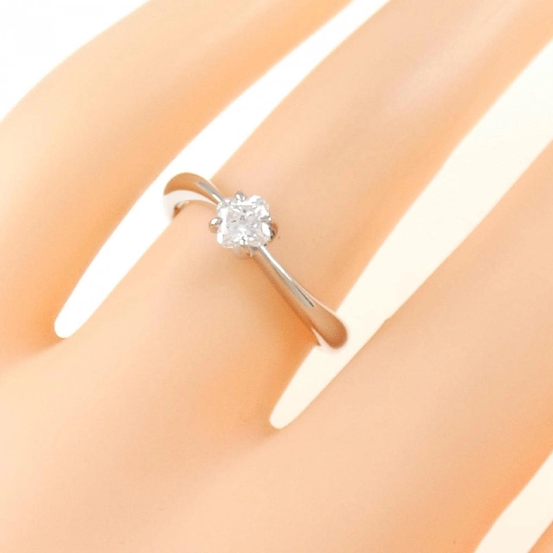 Nhẫn kim cương PT900 0.317CT 673343