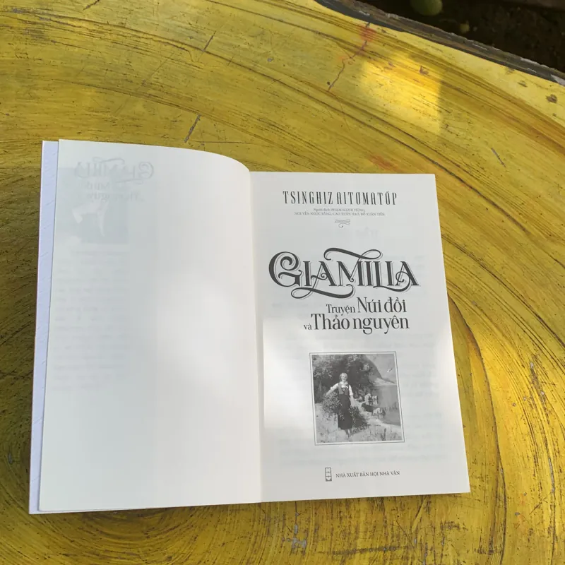 GIAMILIA TRUYỆN NÚI ĐỒI VÀ THẢO NGUYÊN 746815