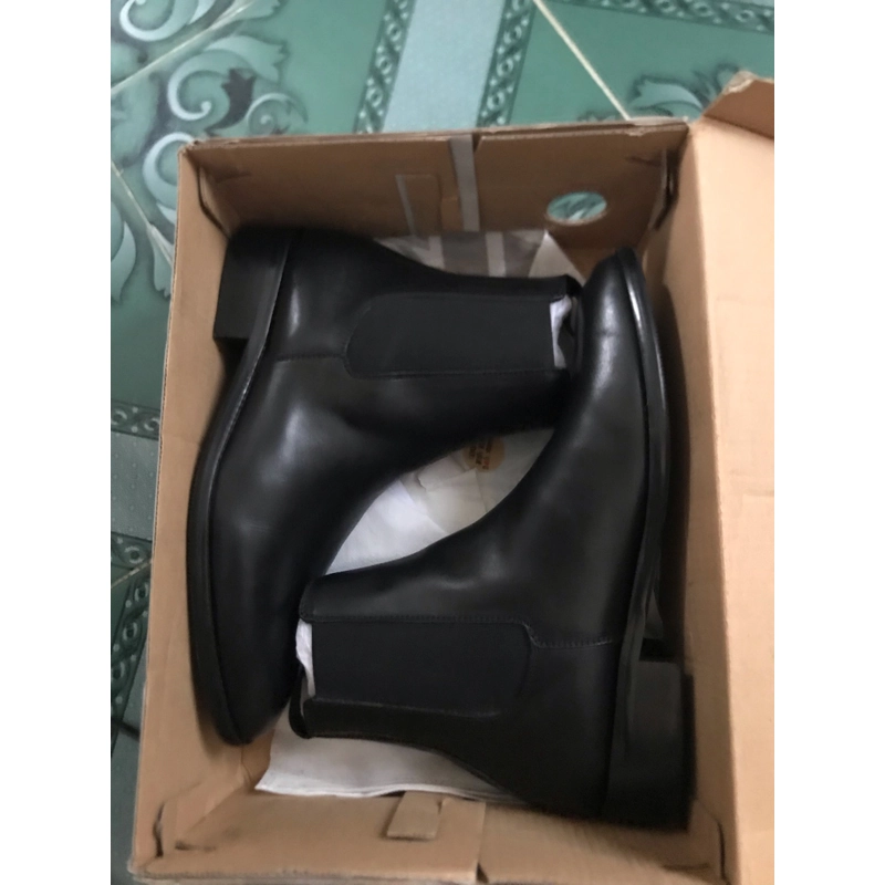 Bán lại giày chealsea boots da thật  224750