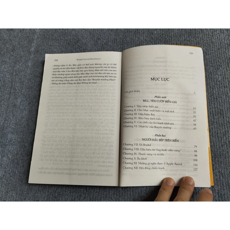 ĐẢO GIẤU VÀNG - ROBERT LOUIS STEVENSON 552833