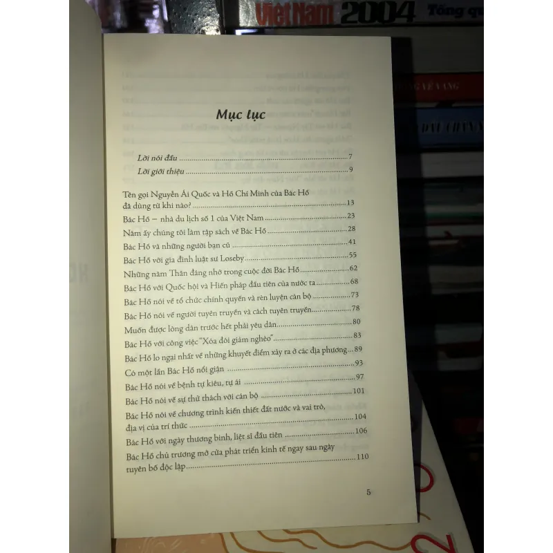 Đặc sắc văn hoá Hồ Chí Minh - Nguyễn Gia Nùng 777230