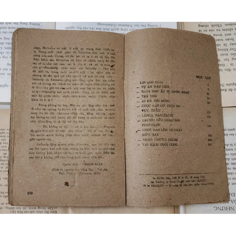 Tập truyện của NXB Pháp Lý: TRẢ THÙ 711654