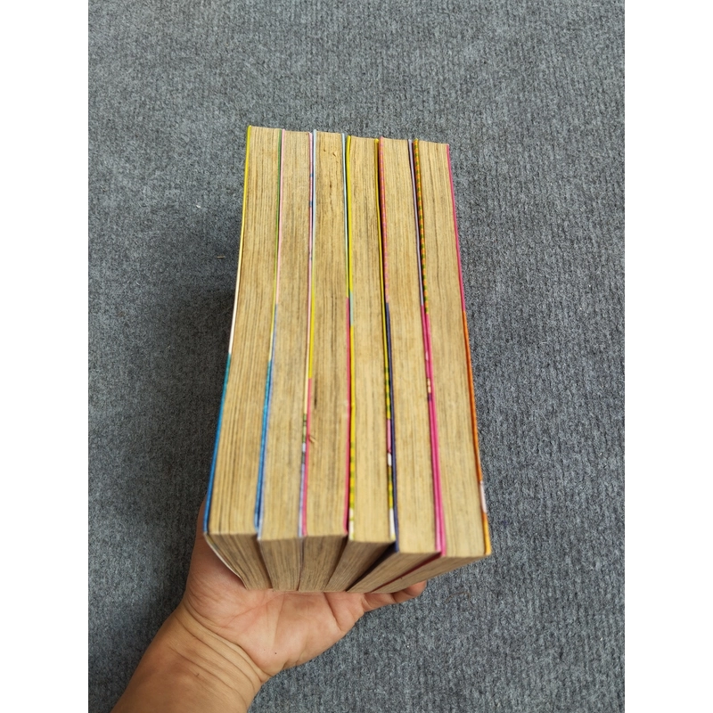BÍ MẬT CỦA TSUBOMI - YABUUCHI YU 504795