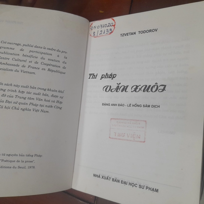Tzvetan Todorov - THI PHÁP VĂN XUÔI 543618