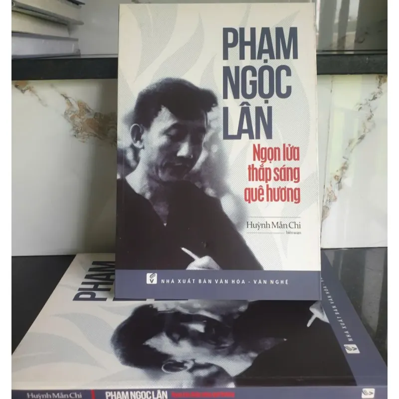 Phạm Ngọc Lân - Ngọn Lửa Thắp Sáng Quê Hương 696633