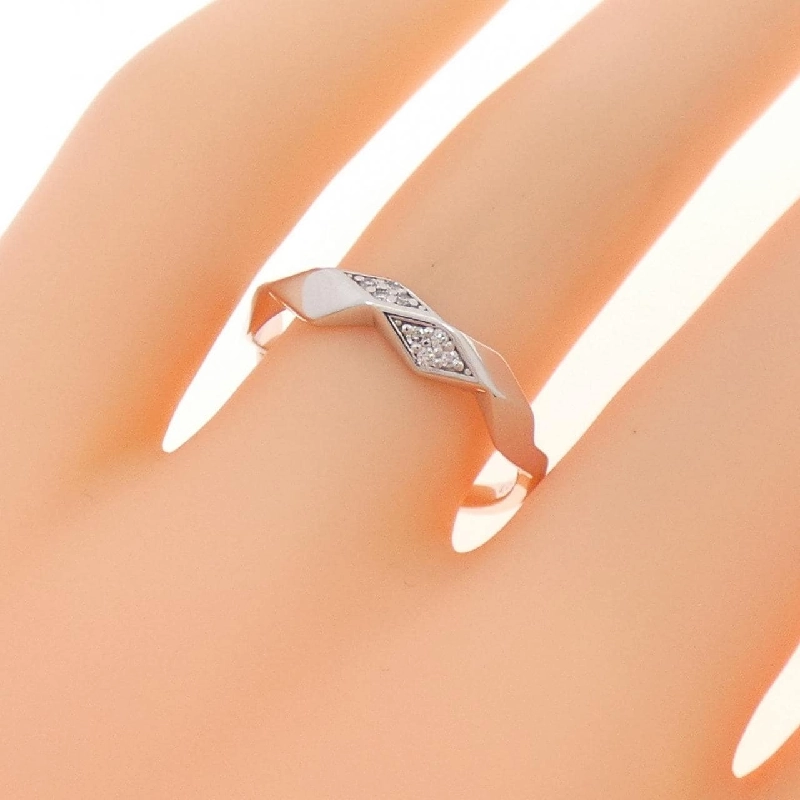 Nhẫn kim cương K18WG 0.04CT 666871