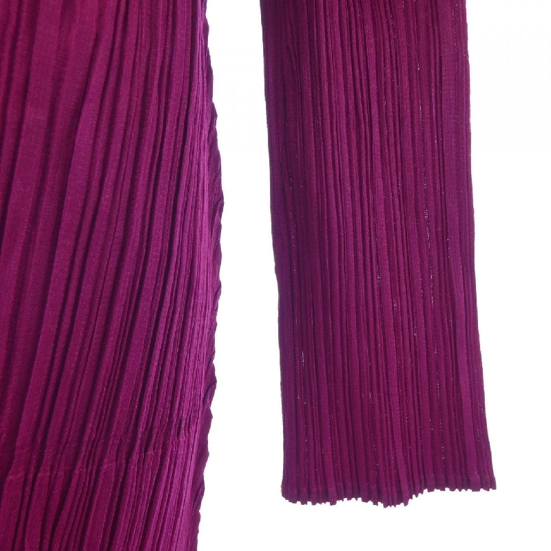 Pleats Please PLEATS PLEASE Áo thun 637360