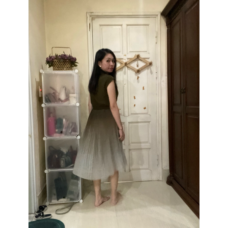 Váy thời trang size M màu xanh bộ đội loang đã qua sử dụng, chât mềm nhẹ mặc tôn dáng 470564