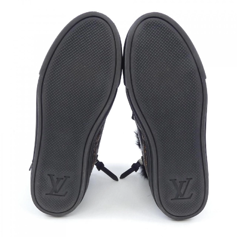 Giày sneaker LOUIS VUITTON dòng Stella - Hàng hiệu Authentic 828191