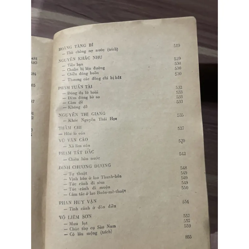 HỢP TUYỂN THƠ VĂN YÊU NƯỚC THƠ VĂN YÊU NƯỚC và CÁCH MẠNG ĐẦU THẾ KỶ XX 1900 - 1930 748023