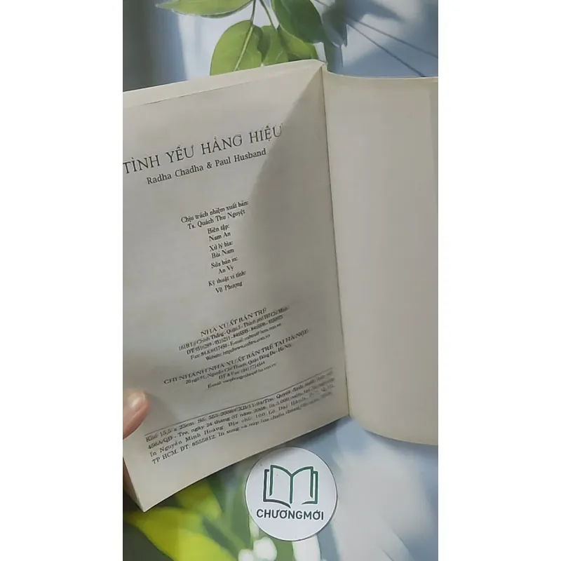 [MIỄN PHÍ BỌC SÁCH] Tình yêu hàng hiệu - Radha Chadha 688588