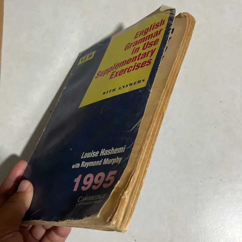 English Grammar in Use Supplementary Excercises - Louise Hashemi with Raymond Murphy 595593