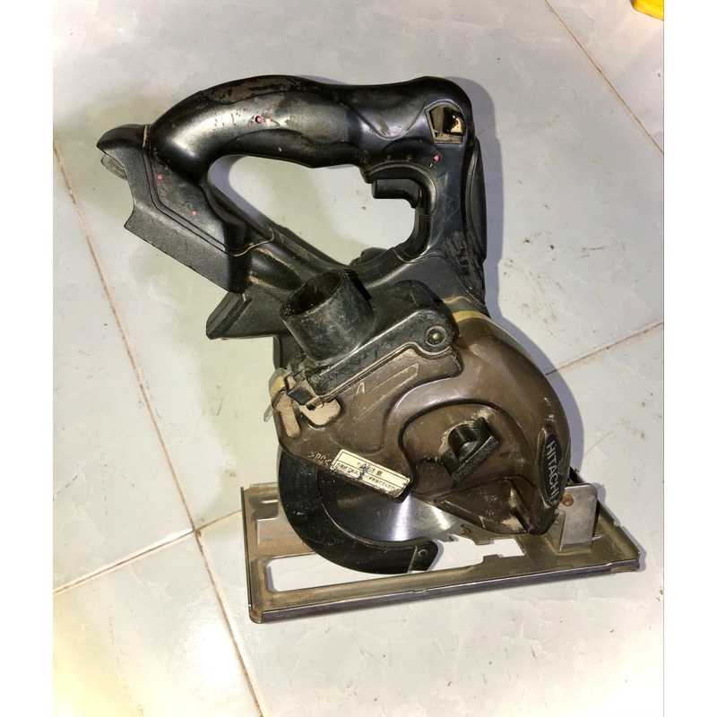 Thân máy Cưa đĩa pin Hitachi Nhật 541269