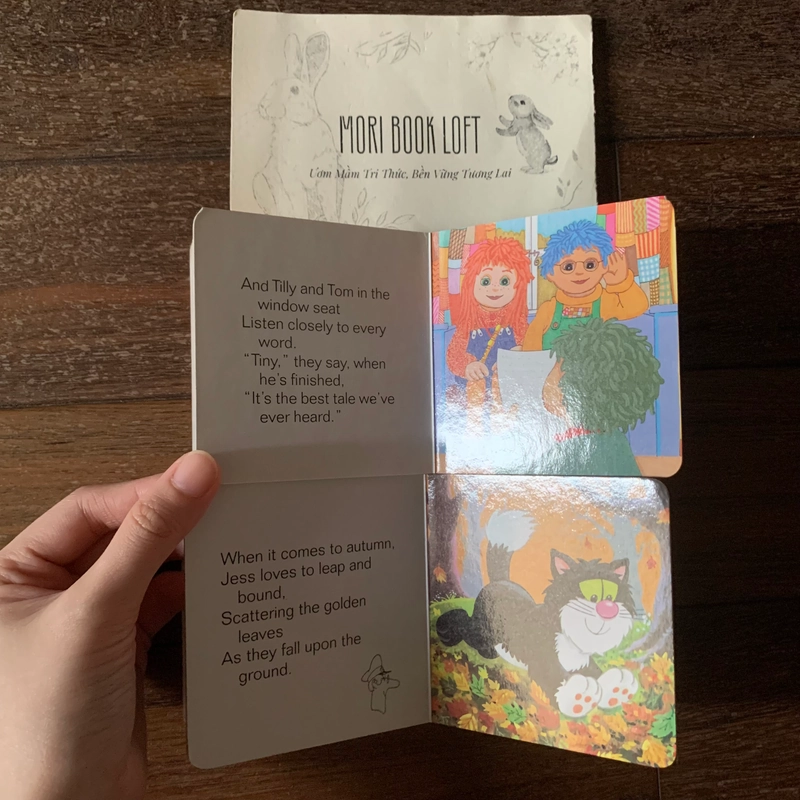 Set 2 sách ngoại văn Reading Time & Jess the Cat’s Busy Day, Used, Khổ Mini, Board Book 482870