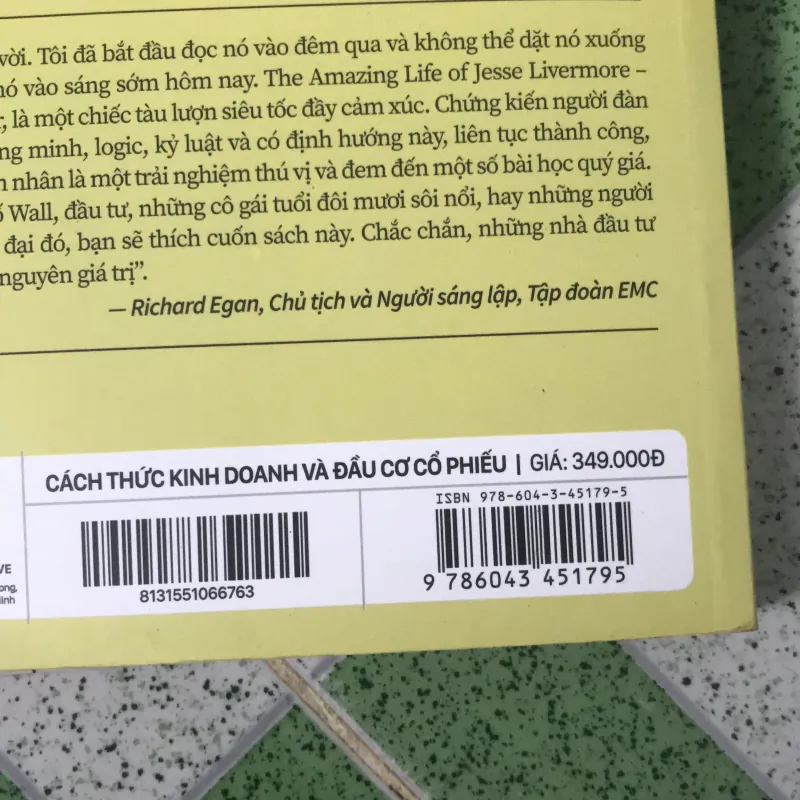 Sách hướng dẫn đầu tư cổ phiếu vẽ nến  976991