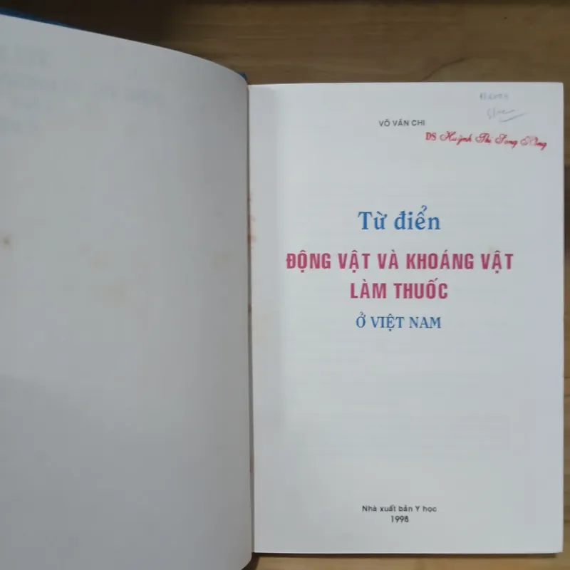 Từ Điển Động Vật & Khoáng Vật Làm Thuốc Ở Việt Nam (Xb 1998) - Võ Văn Chi 560161
