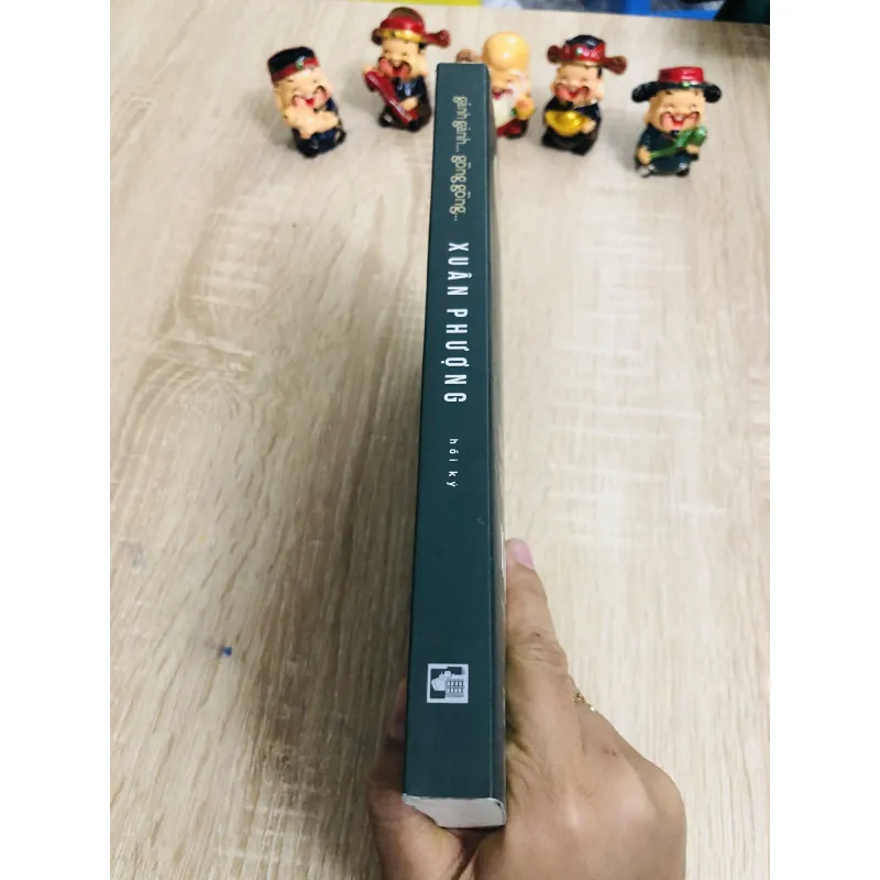 Gánh gánh… gồng gồng – Xuân Phương 933245