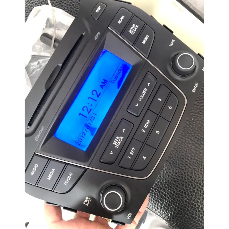 Đầu đĩa CD/radio ô tô tích hợp màn hình Nhật bãi 907562