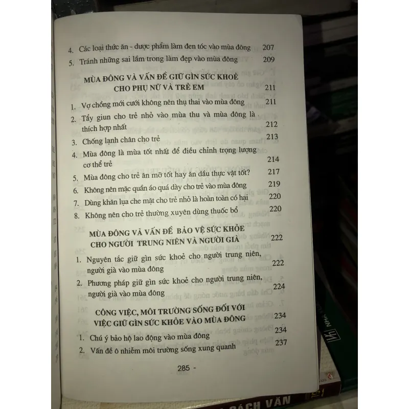 Dưỡng sinh mùa đông - Nguyễn Thị Thại - Nguyễn Ngọc Thanh - ThS. Hoàng Khánh Toàn 735810