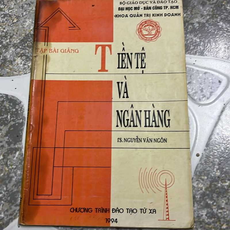 [kinh tế] Tiền tệ và ngân hàng - Ts. Nguyễn Văn Ngôn xb 1994 499846