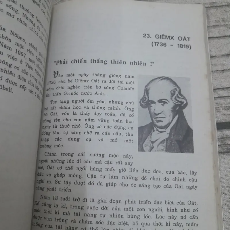 Chuyện kể về các Nhà bác học Vật Lý 607279