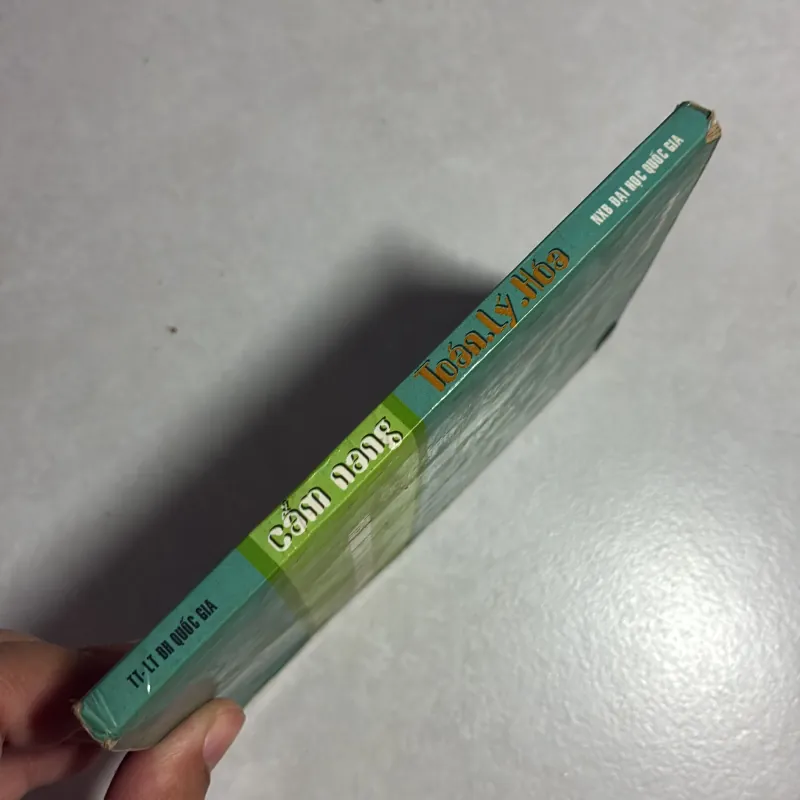 Cẩm nang Toán - Lý - Hoá (Tặng khi mua sách ở Tiệm) 786177