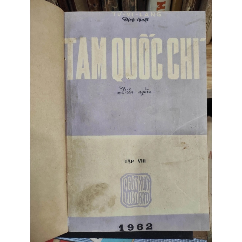 TAM QUỐC CHÍ DIỄN NGHĨA - 8 tập 301339