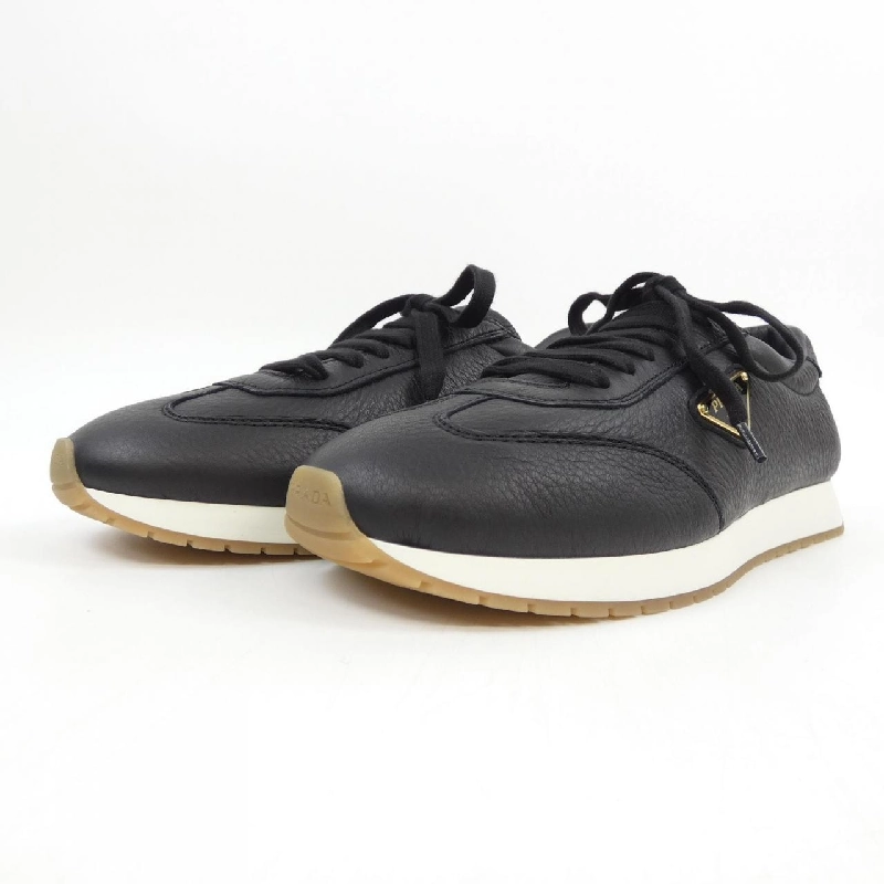 Giày thể thao PRADA 2EG436 - Hàng hiệu Chính hãng 902040