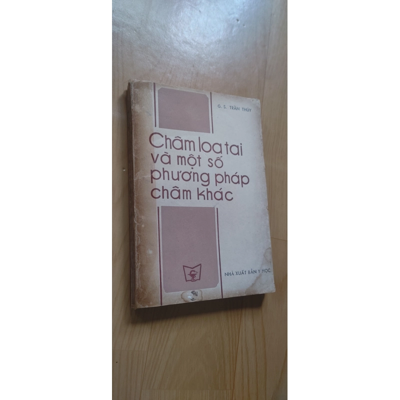 CHÂM LOA TAI  505311