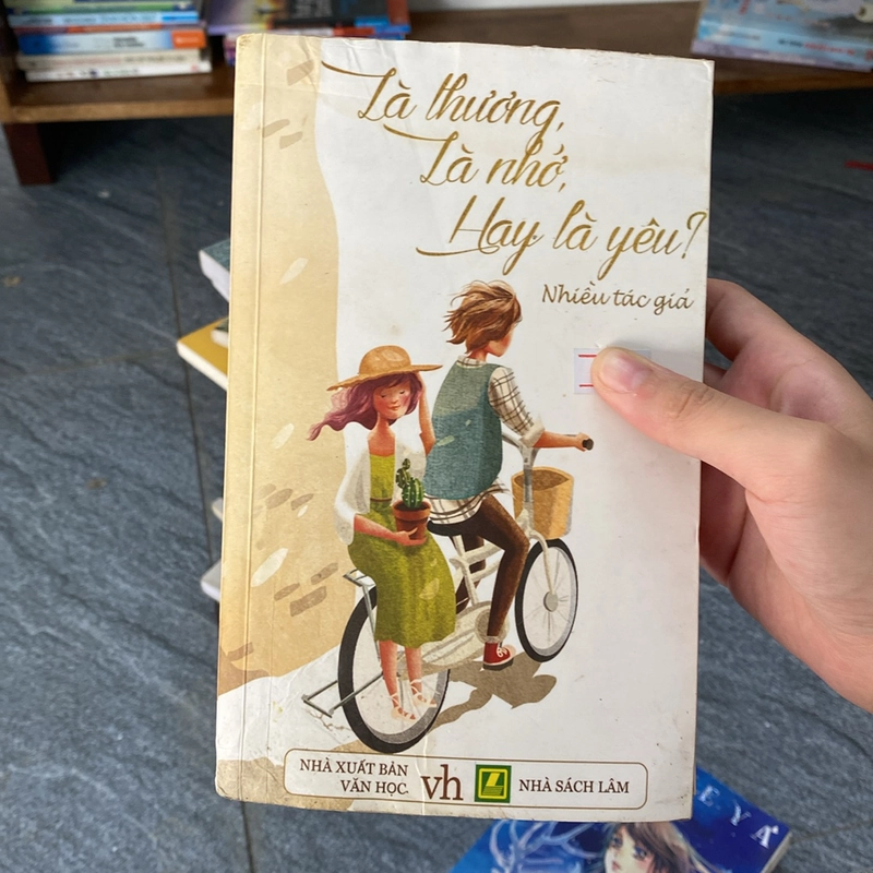 Là thương,là nhớ, hay là yêu? 529121