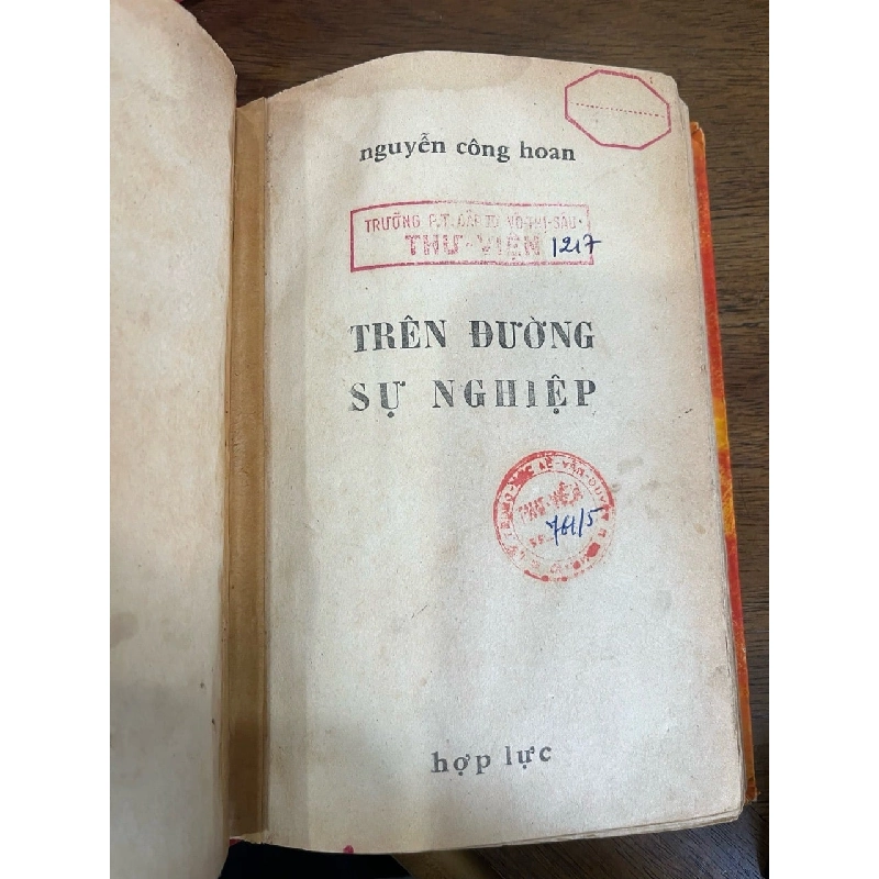 Trên đường sự nghiệp - Nguyễn Công Hoan 1005741